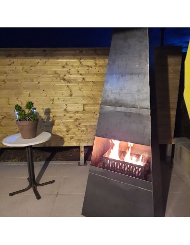 Cheminée extérieure